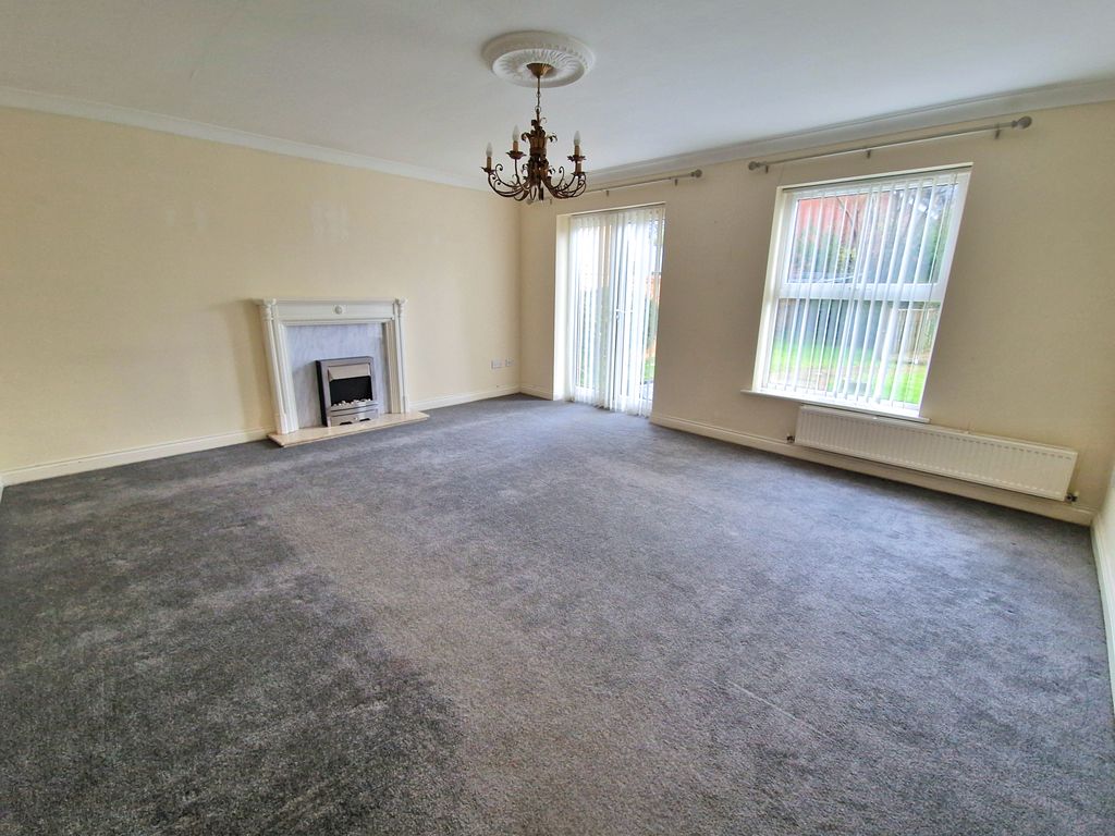 Property photo 3 of 26