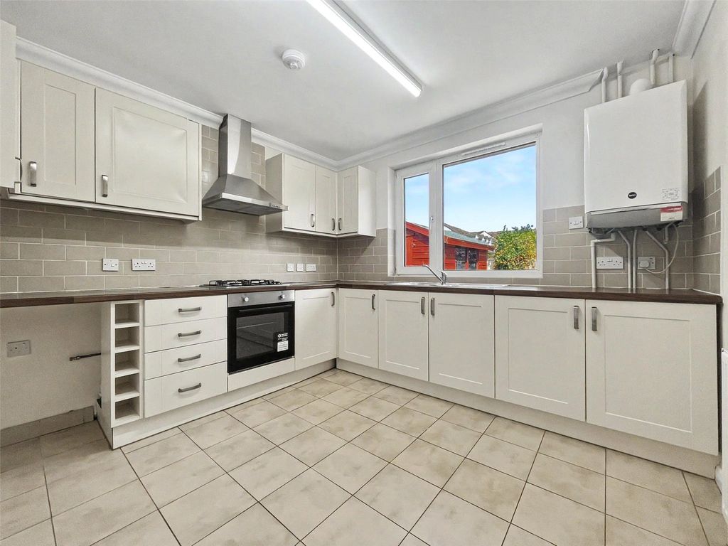 Property photo 2 of 13 Kitchen