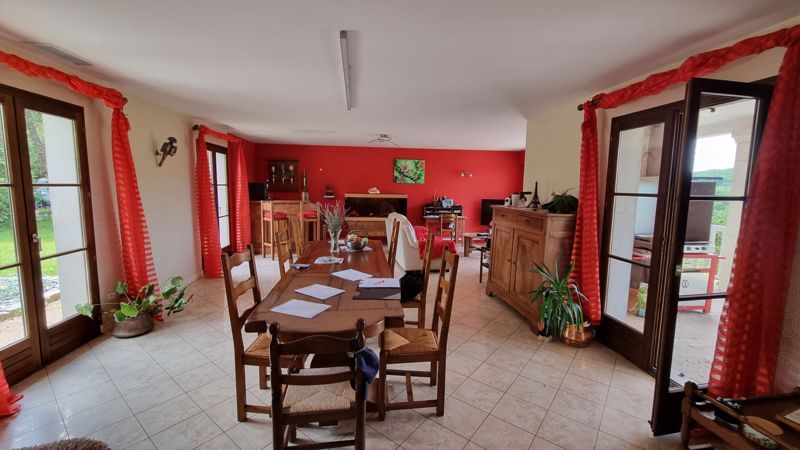 Property photo 2 of 22 Photo 2