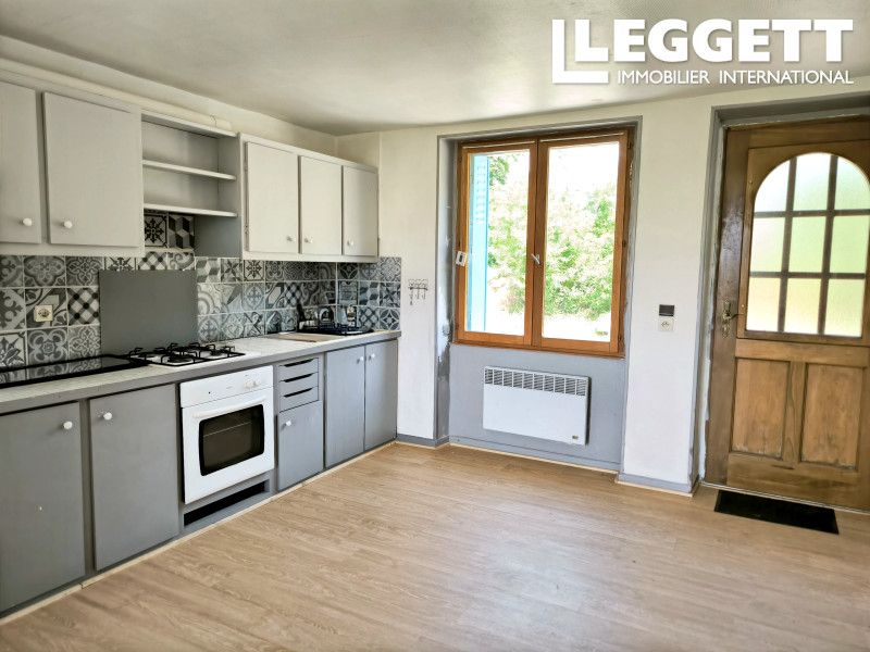 Property photo 3 of 10
