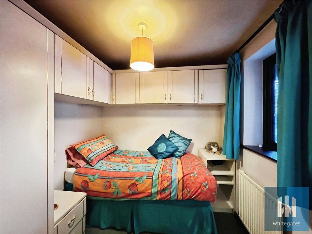 Additional image 8 of 2 bed flat for saleQuarmby Road, Quarmby, Huddersfield HD3