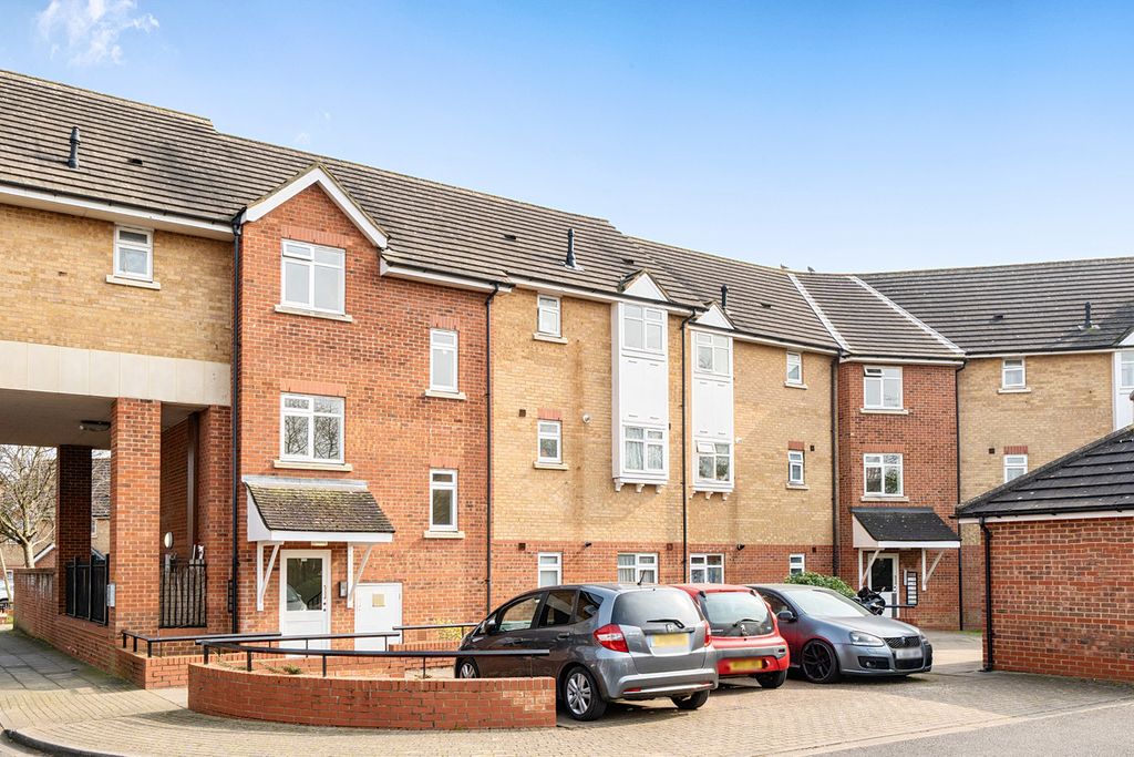 Property photo 1 of 19