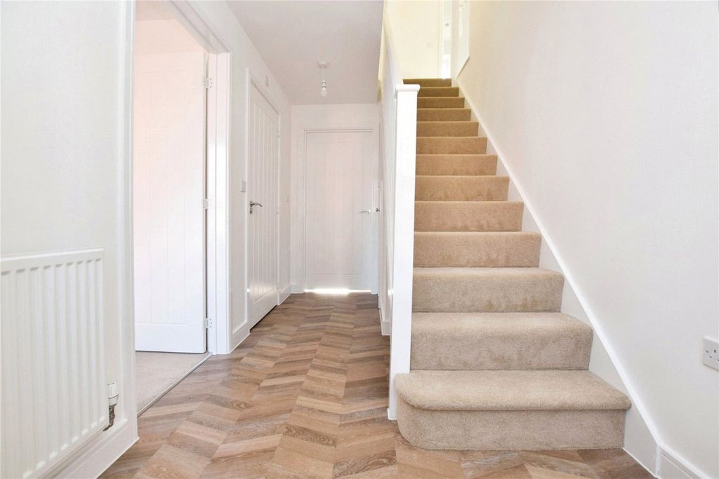 Property photo 3 of 18 Picture No. 03