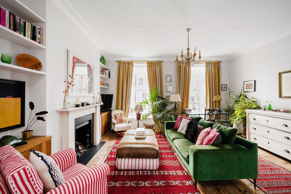 Property photo 1 of 32