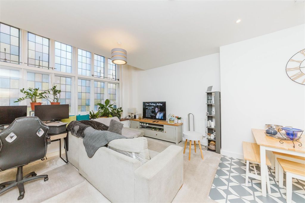 Property photo 1 of 9 Ks2B0287.Jpg