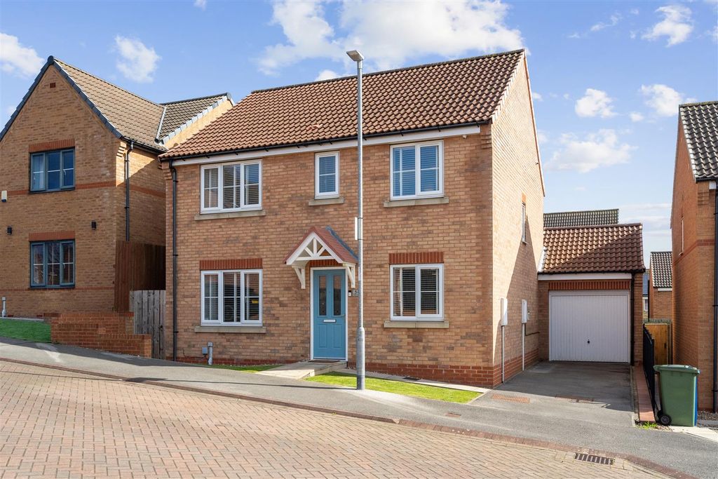 Property photo 1 of 24 Heather Avenue 20.Jpg