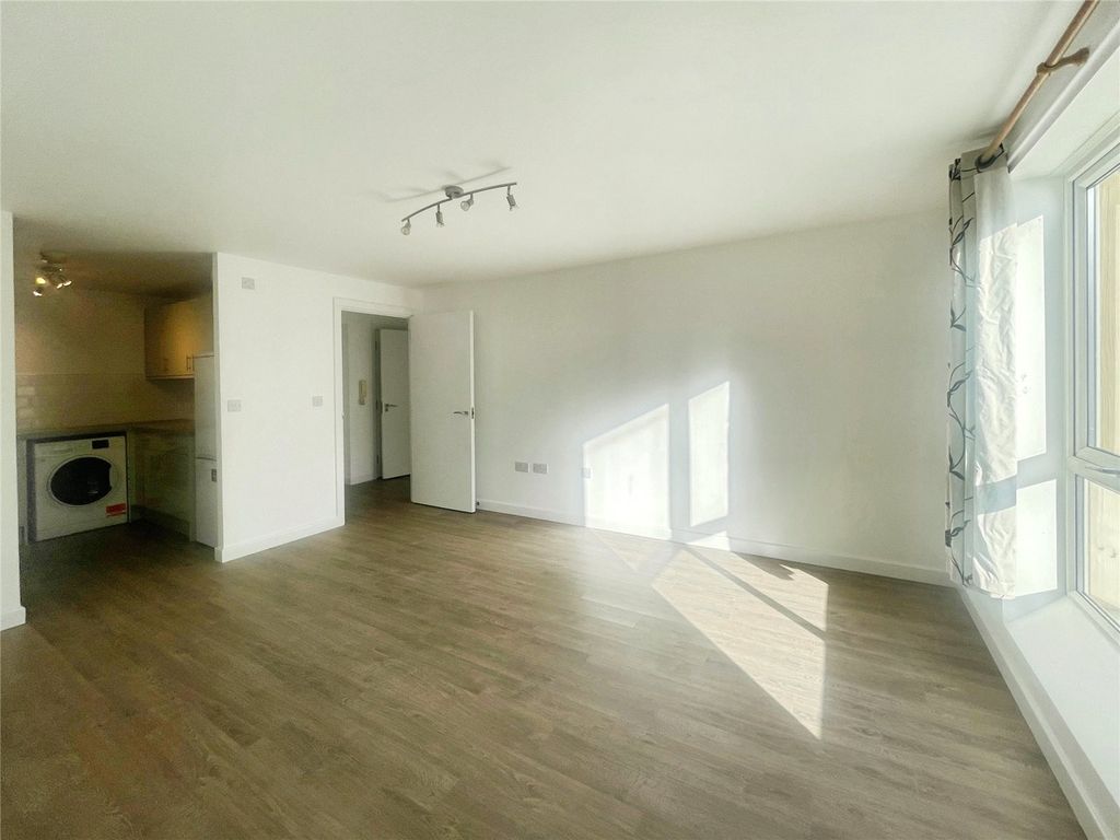 Property photo 3 of 8 Picture No. 03