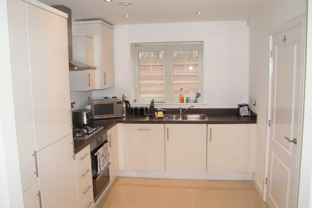 Property photo 2 of 5