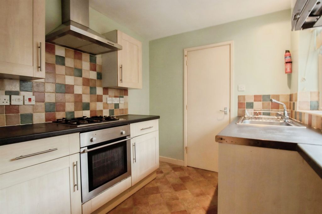 Property photo 2 of 8 View