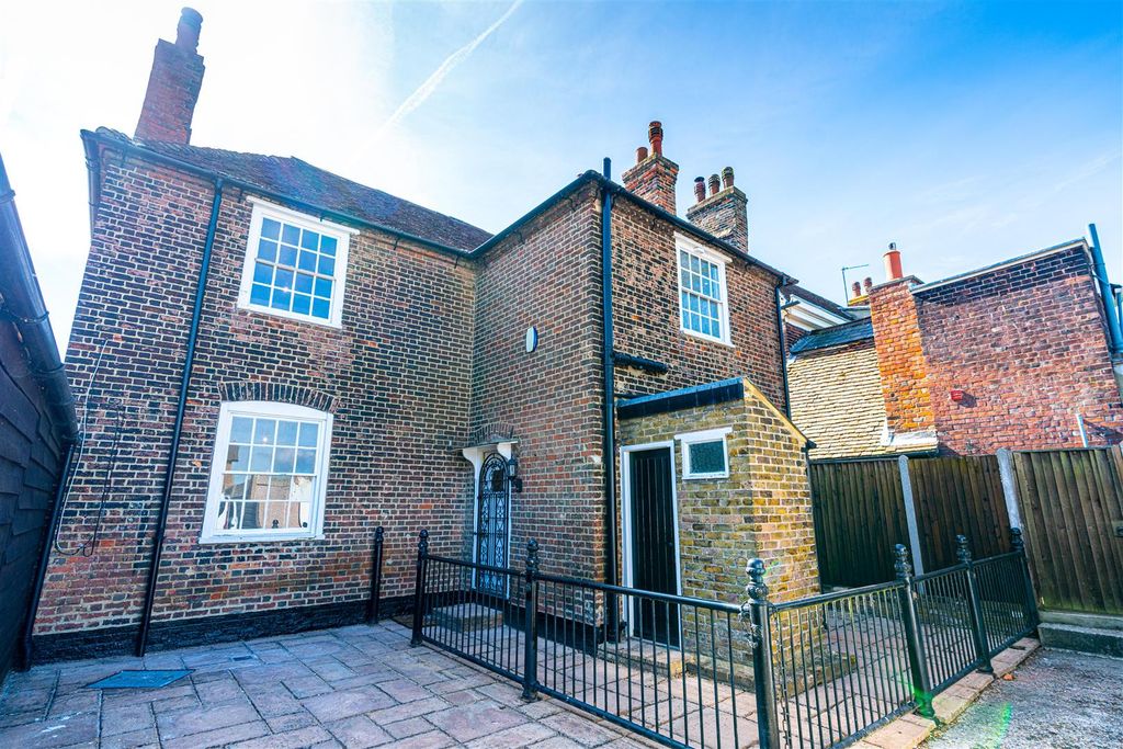 Property photo 1 of 10 New 7.Jpg