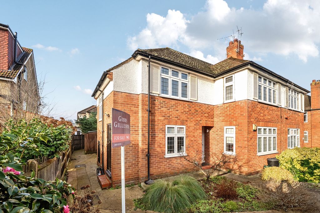 Property photo 1 of 14 1406977-4-697B2F9...