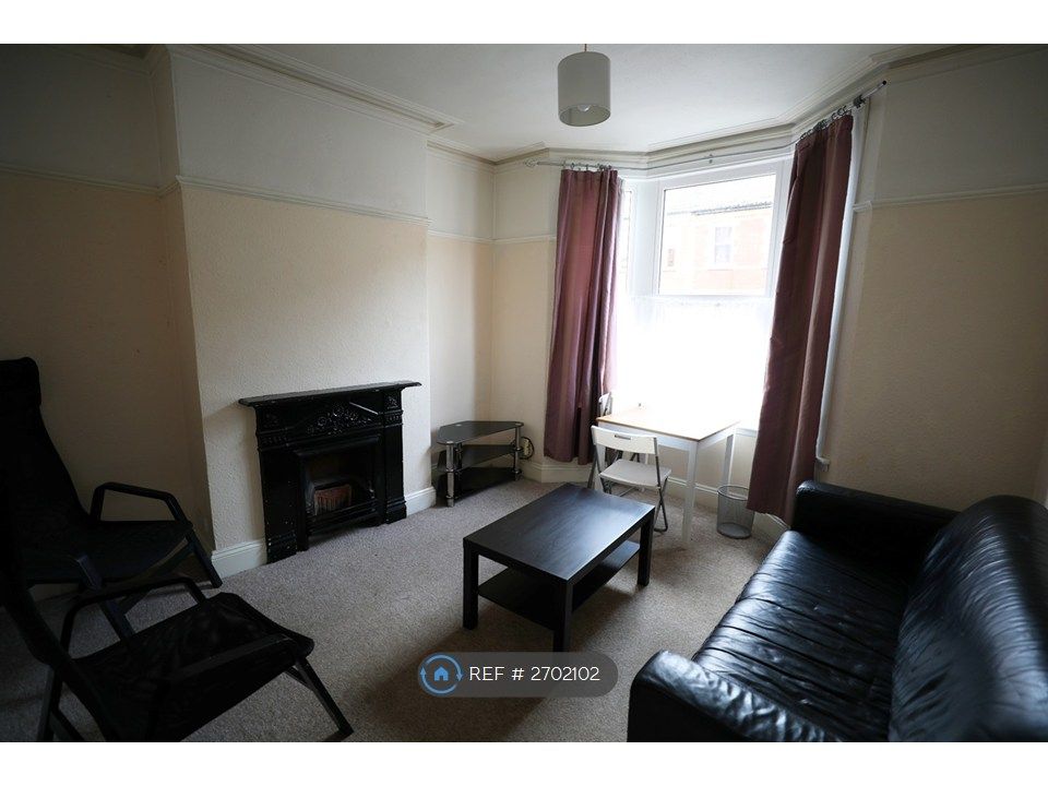 Property photo 3 of 7