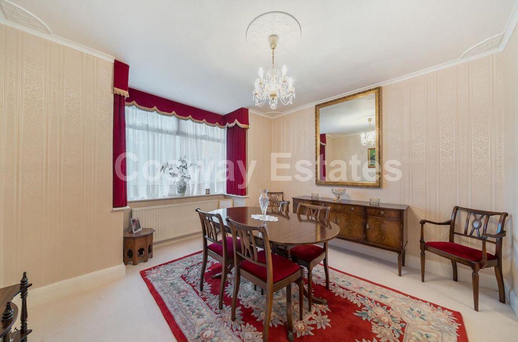 Property photo 3 of 18 02B20Df3-3430-4570-Bfad-Bd6393c21712.Jpg