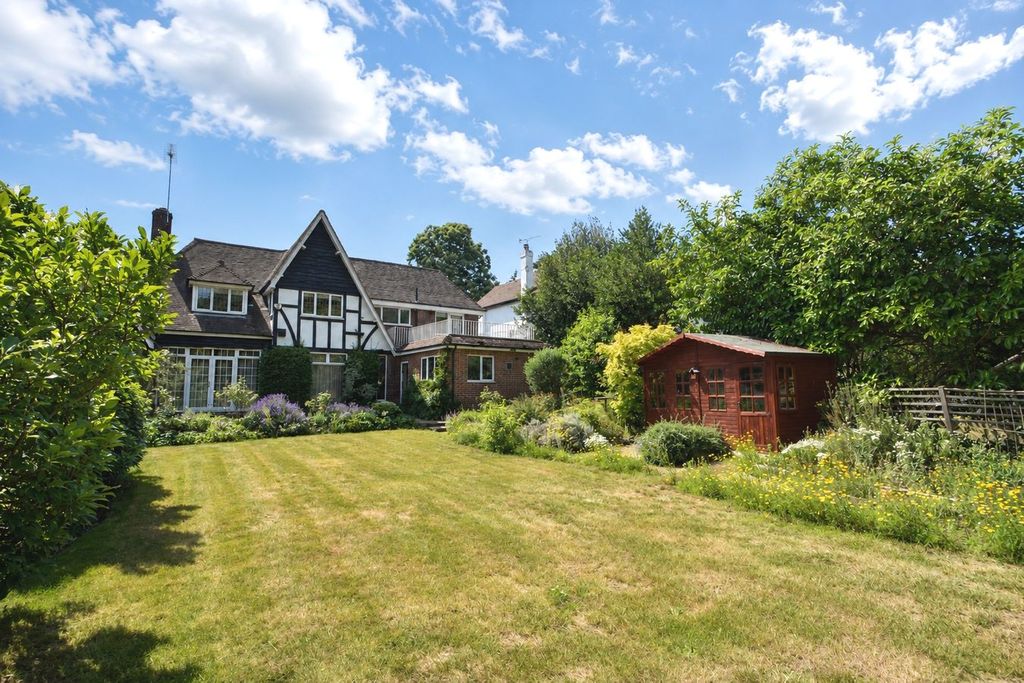 Property photo 1 of 22