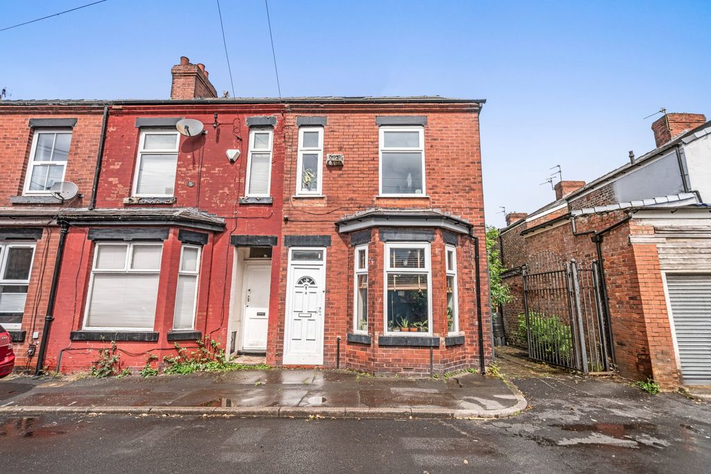 Property photo 1 of 23