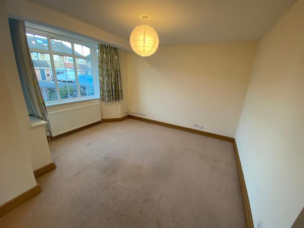 Property photo 3 of 6 Living Room.Jpg