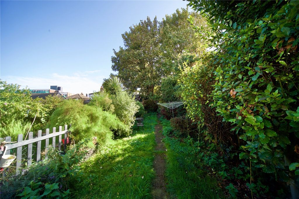 Property photo 3 of 19 Picture No. 19