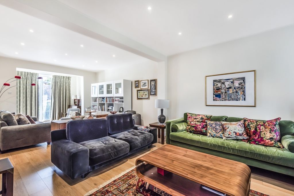 Property photo 2 of 7 327754  (2)