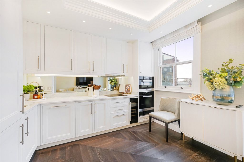 Property photo 2 of 10 Picture No. 31