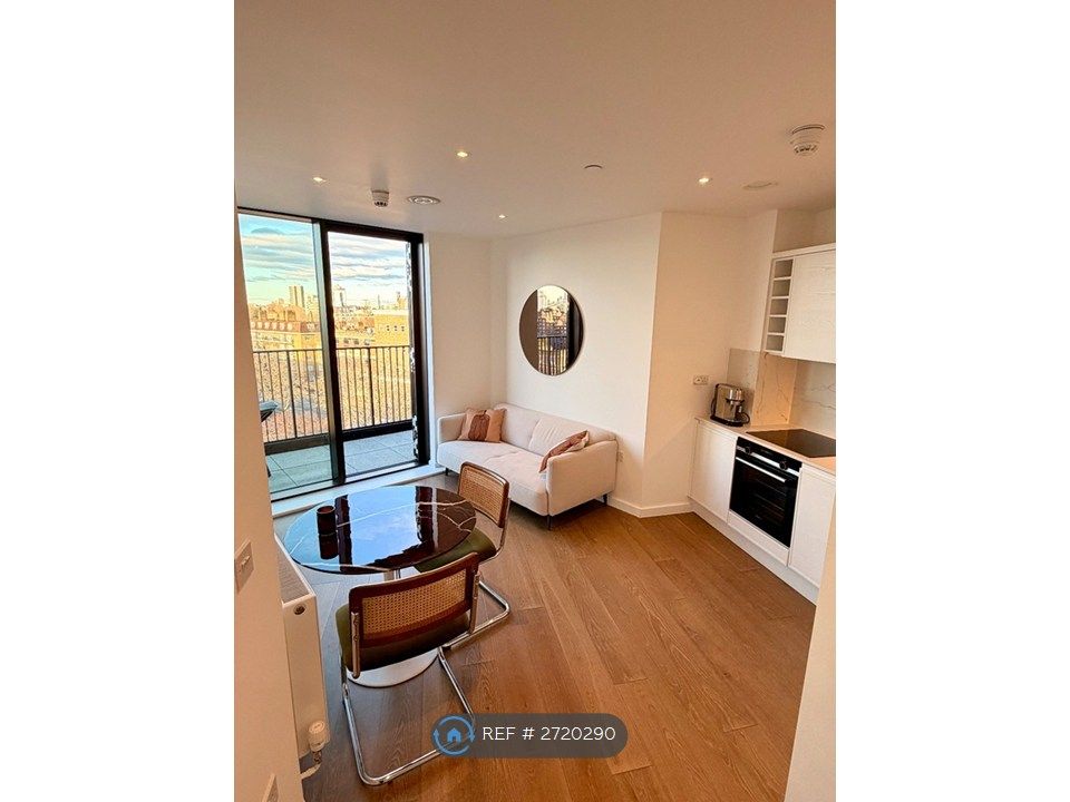 Property photo 1 of 15 Living