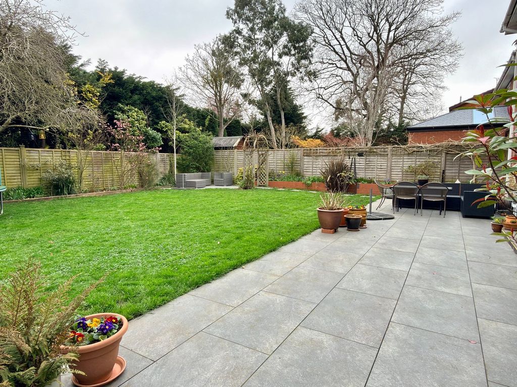 Property photo 3 of 15