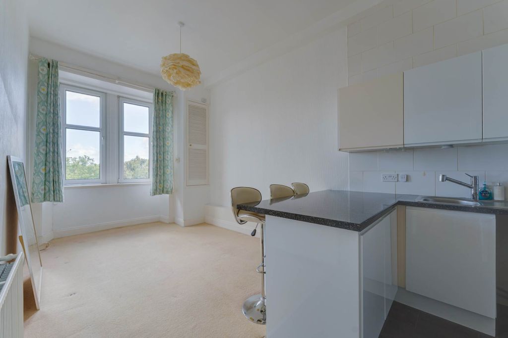 Additional image 5 of 2 bed flat for saleSt James Terrace, Lochwinnoch Road, Kilmacolm PA13