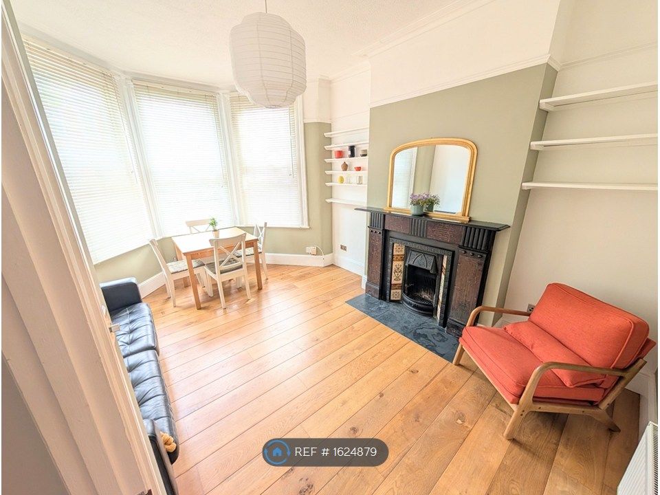 Property photo 1 of 25