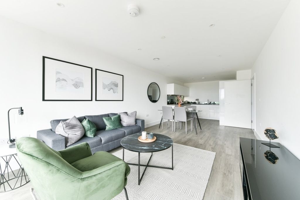 Property photo 1 of 12 Living Area