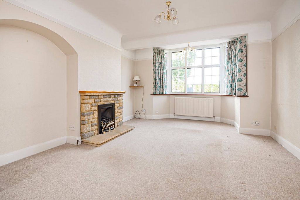 Property photo 3 of 11 Reception Room