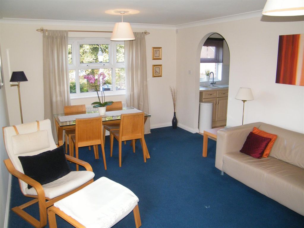 Property photo 2 of 7