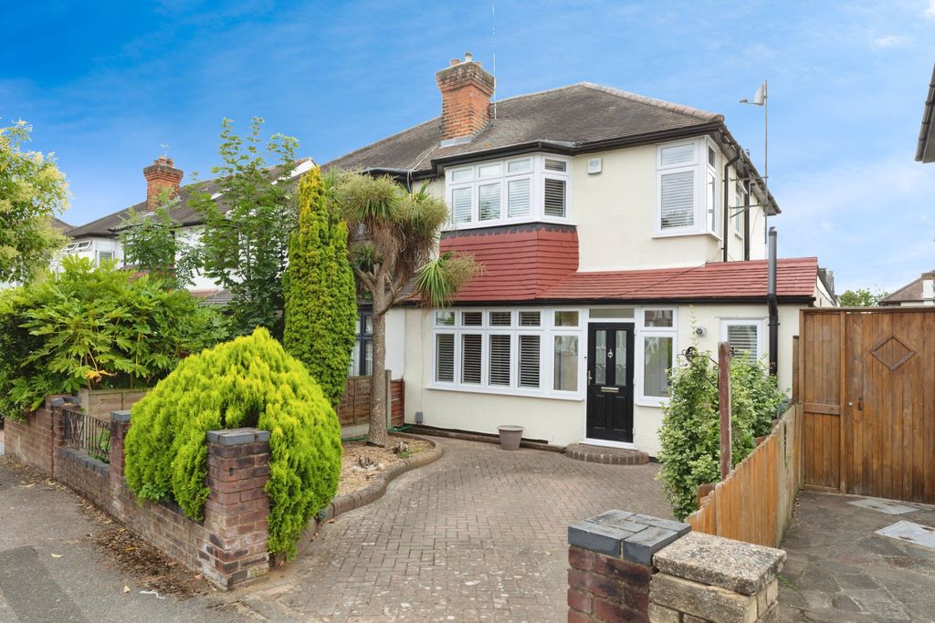 Property photo 1 of 20 Img_2359