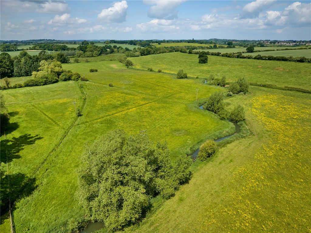 Additional image 18 of 6 bed equestrian for saleCross Hill Road, Adderbury, Banbury, Oxfordshire OX17