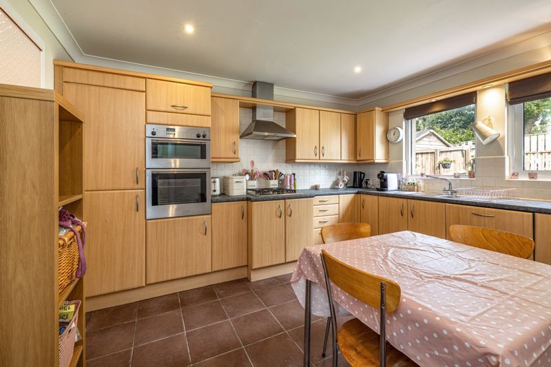 Property photo 2 of 19 Breakfasting Kitchen
