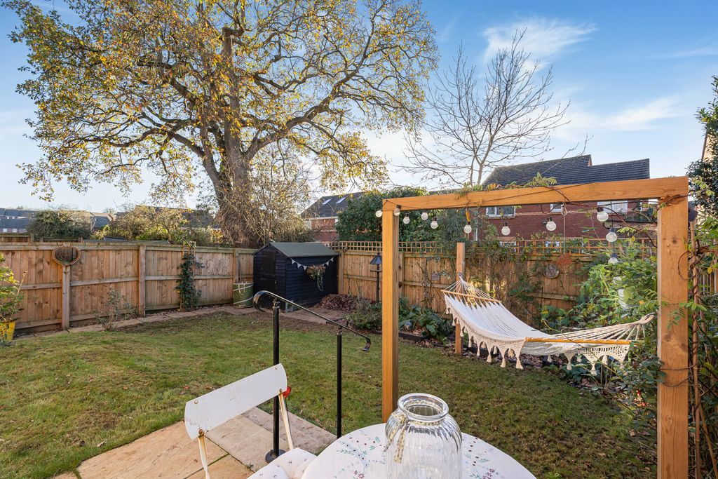 Property photo 2 of 22