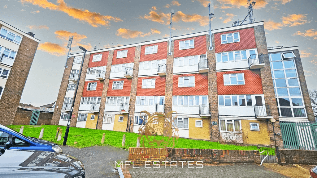 Property photo 2 of 9 Gallery