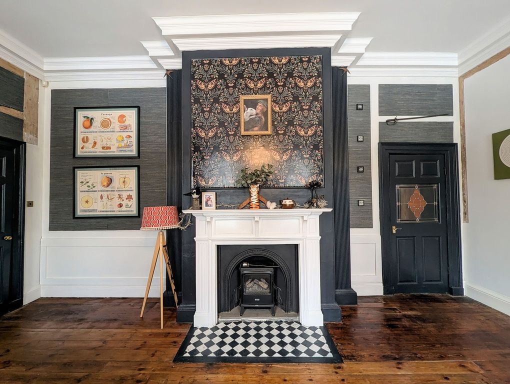 Property photo 3 of 28