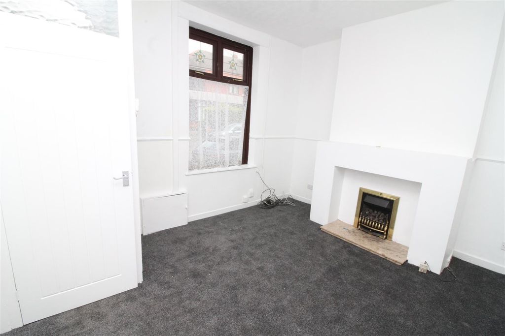 Property photo 2 of 7 Img_4125[1].Jpg