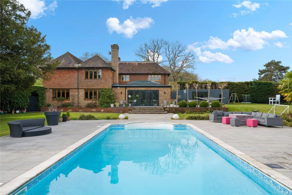 Property photo 1 of 23 Picture No. 27