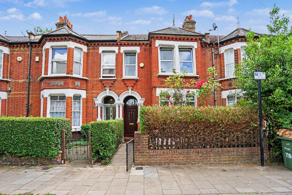 Property photo 1 of 17 76 Lilford Road, Camberwell, London, Se5 9Hr
