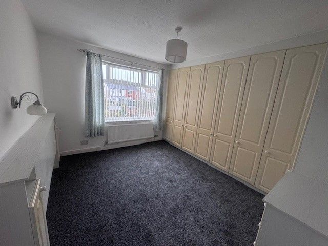 Property photo 3 of 5 Bedroom