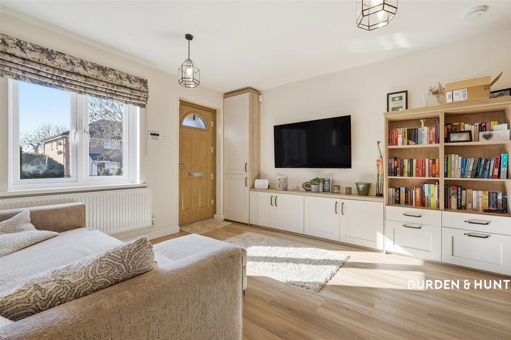 Property photo 3 of 22