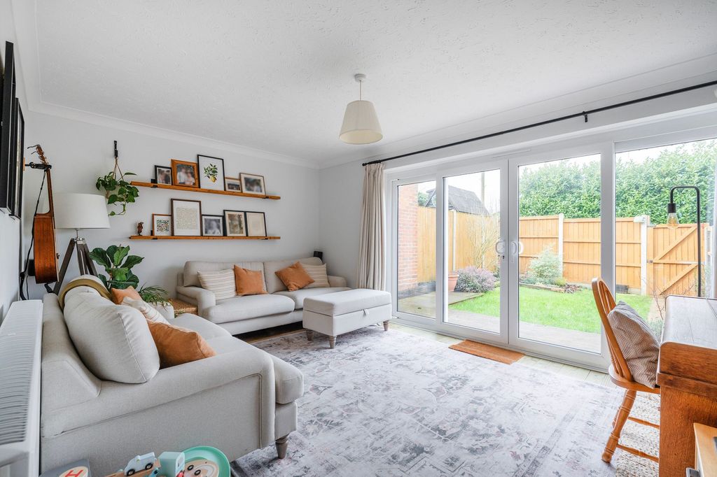 Property photo 3 of 17