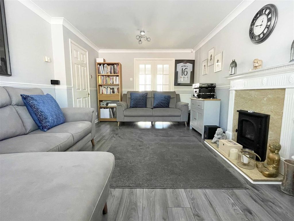 Property photo 3 of 34 l5.Jpg