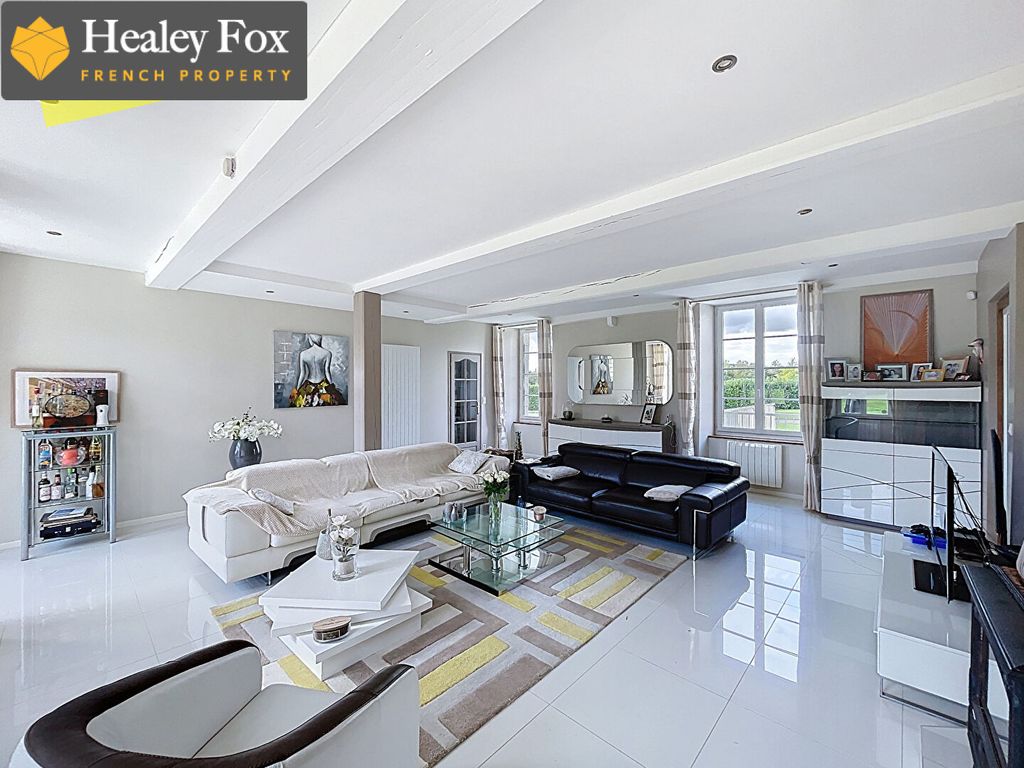 Property photo 3 of 18