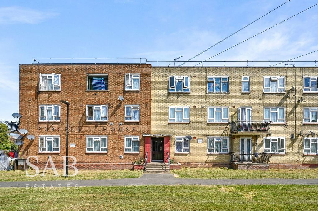 Property photo 1 of 10