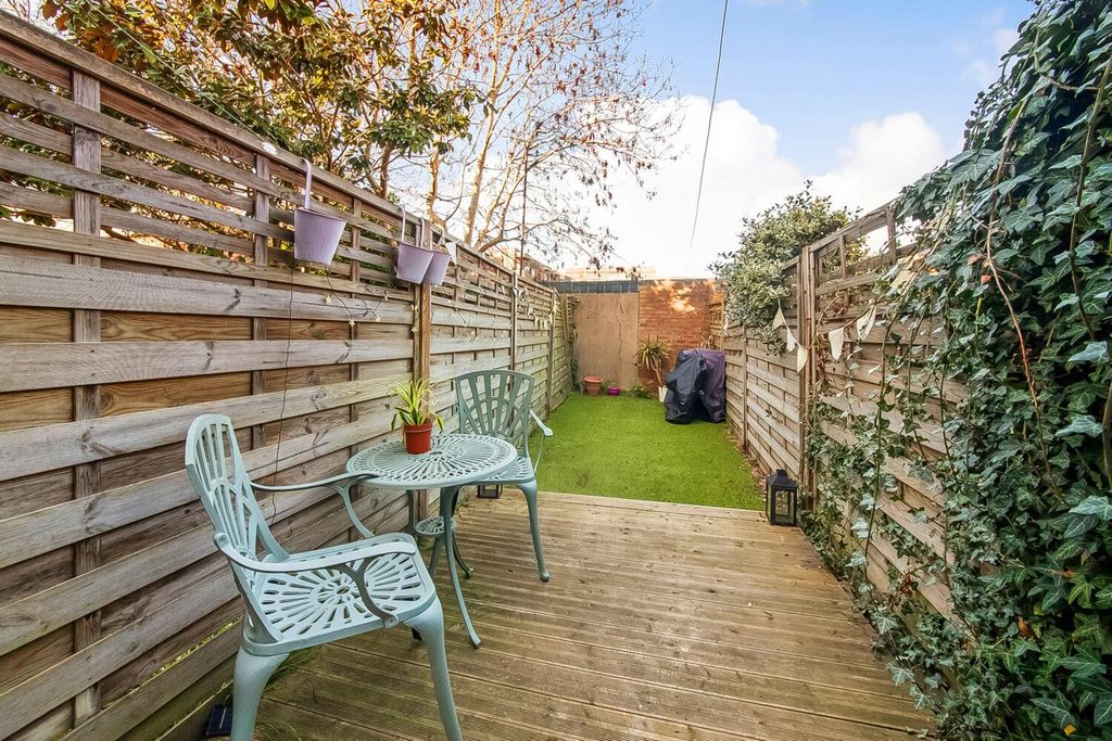 Property photo 3 of 9 Img_6929-1-1500x1000.Jpg