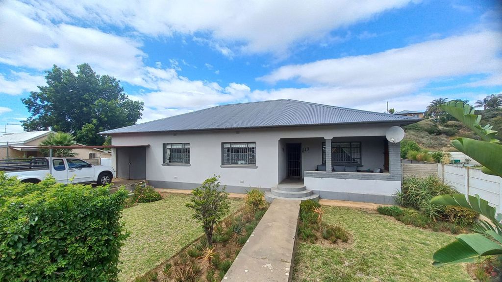 Property photo 1 of 28 1Sr1688735