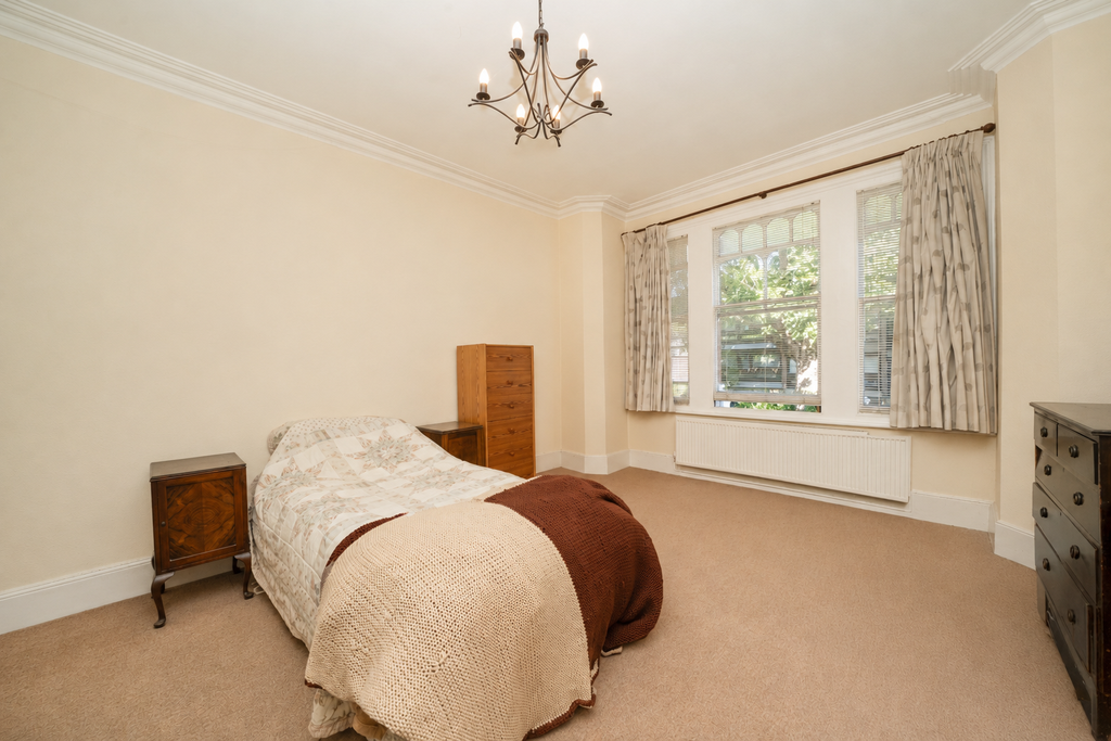 Property photo 3 of 6 Picture No. 04