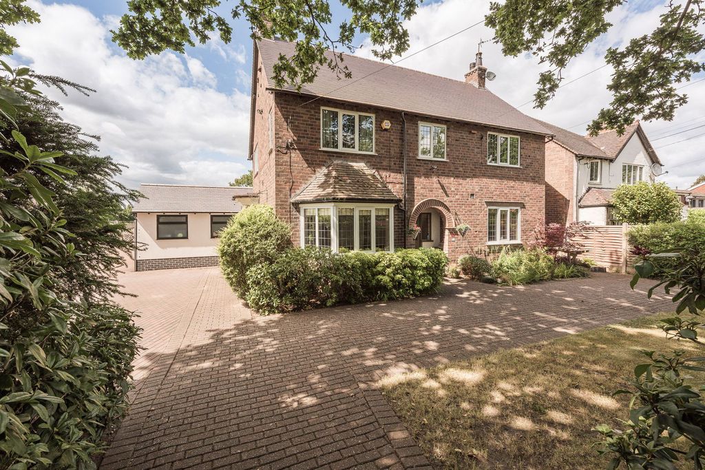 Property photo 1 of 54
