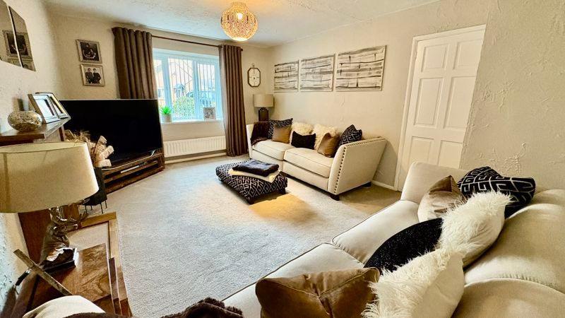 Property photo 2 of 19 Photo 2